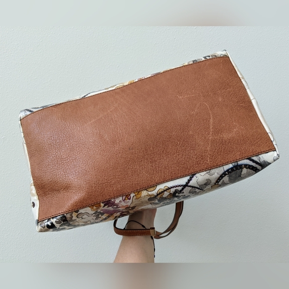 Jimmy Choo Tote Bag - Picture 6 of 15